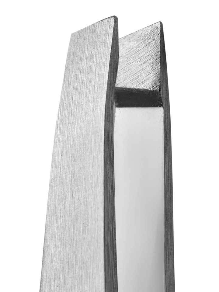 InLei® - Eyebrow Tweezers With Slanted Tip